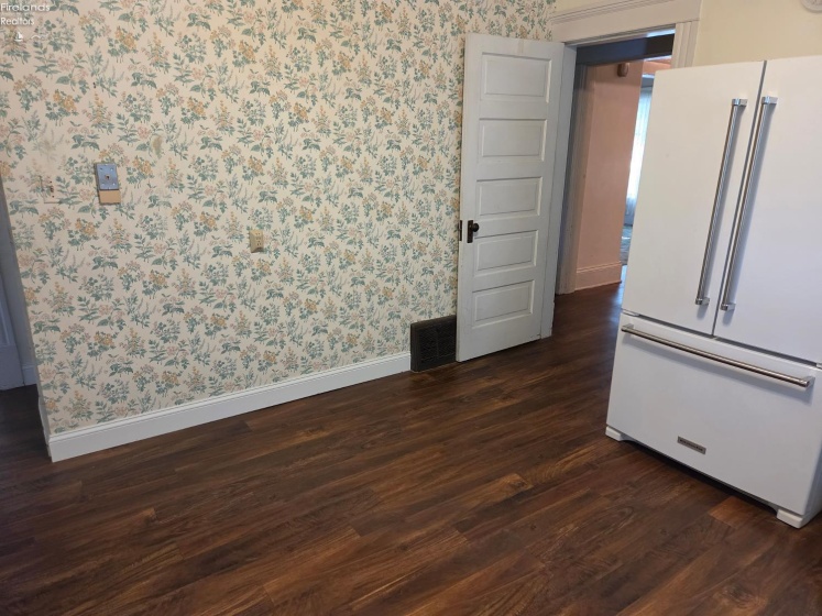 614 Park Avenue, Fremont, 43420, 4 Bedrooms Bedrooms, ,1 BathroomBathrooms,Residential,For Sale,Park,20262592