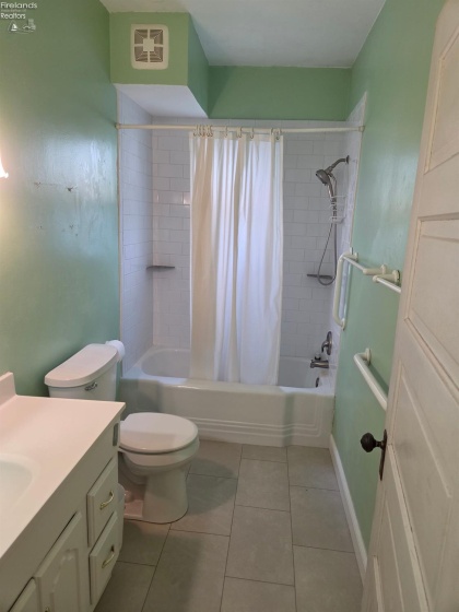 614 Park Avenue, Fremont, 43420, 4 Bedrooms Bedrooms, ,1 BathroomBathrooms,Residential,For Sale,Park,20262592
