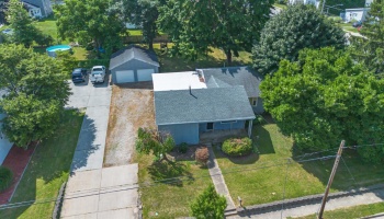 408 Vine Street, Clyde, 43410, 4 Bedrooms Bedrooms, ,2 BathroomsBathrooms,Residential,For Sale,Vine,20262583