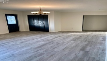 408 Vine Street, Clyde, 43410, 4 Bedrooms Bedrooms, ,2 BathroomsBathrooms,Residential,For Sale,Vine,20262583