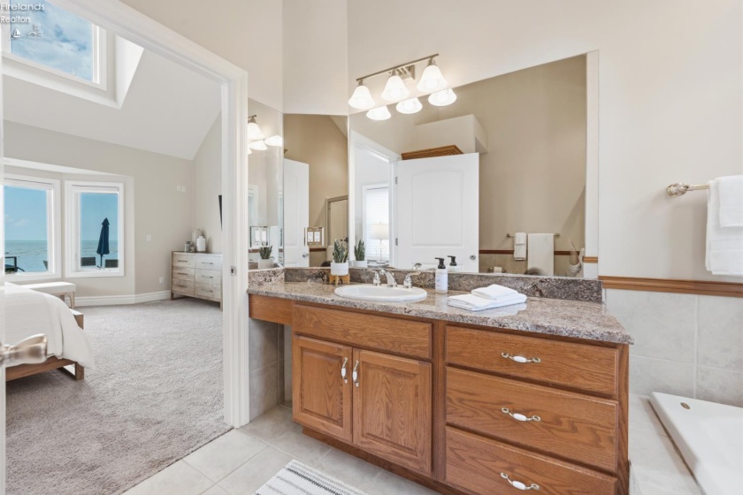 2313 Sand Road, Port Clinton, 43452, 4 Bedrooms Bedrooms, ,3 BathroomsBathrooms,Residential,For Sale,Sand,20262617