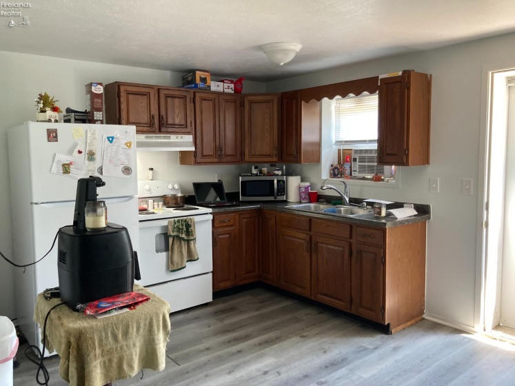 31 Washington, Willard, 44890, ,Multiple Units,For Sale,Washington,20262612