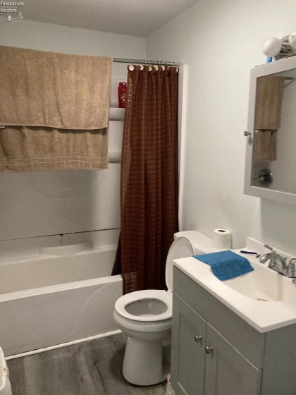 31 Washington, Willard, 44890, ,Multiple Units,For Sale,Washington,20262612