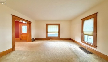 202 Euclid Avenue, Bellevue, 44811, 3 Bedrooms Bedrooms, ,1 BathroomBathrooms,Residential,For Sale,Euclid,20262276 202 Euclid Avenue, Bellevue, 44811, 3 Bedrooms Bedrooms, ,1 BathroomBathrooms,Residential,For Sale,Euclid,20262276