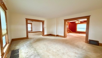 202 Euclid Avenue, Bellevue, 44811, 3 Bedrooms Bedrooms, ,1 BathroomBathrooms,Residential,For Sale,Euclid,20262276 202 Euclid Avenue, Bellevue, 44811, 3 Bedrooms Bedrooms, ,1 BathroomBathrooms,Residential,For Sale,Euclid,20262276
