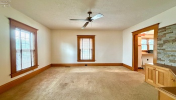 202 Euclid Avenue, Bellevue, 44811, 3 Bedrooms Bedrooms, ,1 BathroomBathrooms,Residential,For Sale,Euclid,20262276 202 Euclid Avenue, Bellevue, 44811, 3 Bedrooms Bedrooms, ,1 BathroomBathrooms,Residential,For Sale,Euclid,20262276