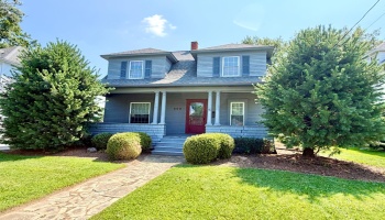 202 Euclid Avenue, Bellevue, 44811, 3 Bedrooms Bedrooms, ,1 BathroomBathrooms,Residential,For Sale,Euclid,20262276 202 Euclid Avenue, Bellevue, 44811, 3 Bedrooms Bedrooms, ,1 BathroomBathrooms,Residential,For Sale,Euclid,20262276