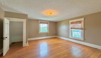 202 Euclid Avenue, Bellevue, 44811, 3 Bedrooms Bedrooms, ,1 BathroomBathrooms,Residential,For Sale,Euclid,20262276 202 Euclid Avenue, Bellevue, 44811, 3 Bedrooms Bedrooms, ,1 BathroomBathrooms,Residential,For Sale,Euclid,20262276