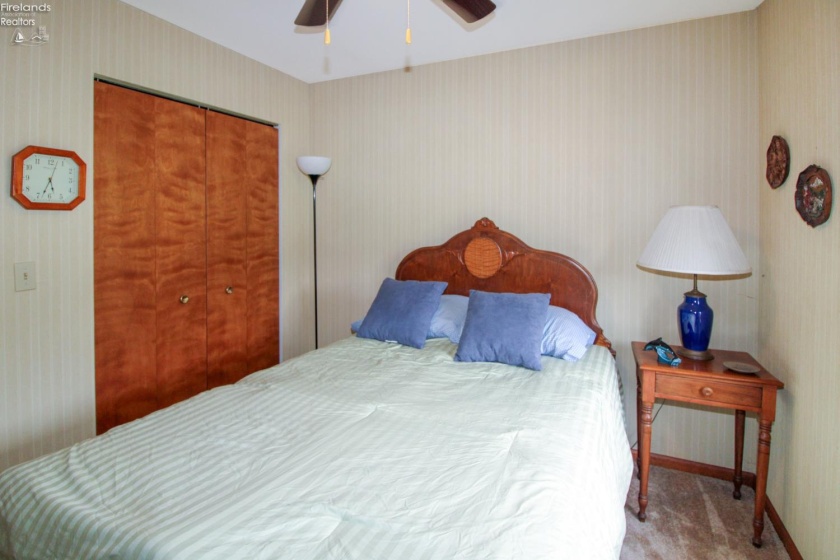 2594 Sun Valley Drive, Port Clinton, 43452, 2 Bedrooms Bedrooms, ,1 BathroomBathrooms,Residential,For Sale,Sun Valley,20262651
