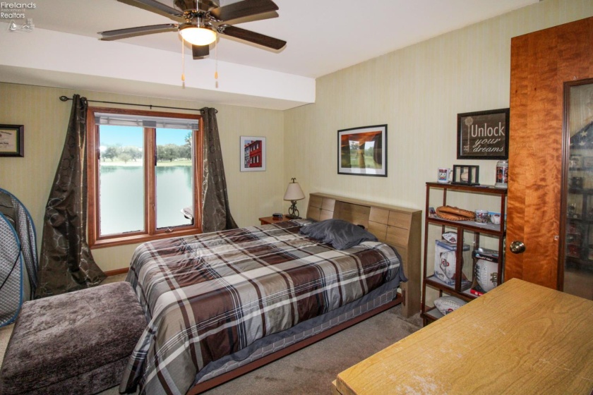 2594 Sun Valley Drive, Port Clinton, 43452, 2 Bedrooms Bedrooms, ,1 BathroomBathrooms,Residential,For Sale,Sun Valley,20262651