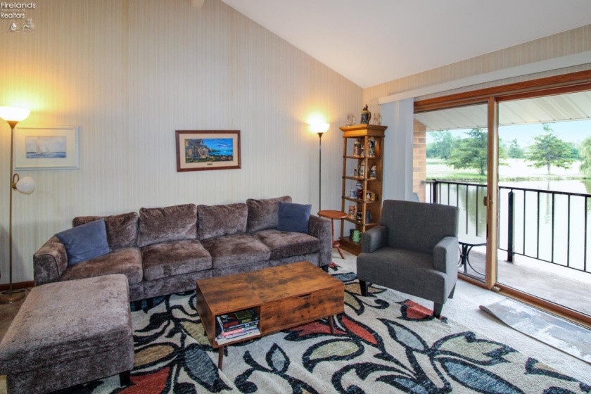 2594 Sun Valley Drive, Port Clinton, 43452, 2 Bedrooms Bedrooms, ,1 BathroomBathrooms,Residential,For Sale,Sun Valley,20262651