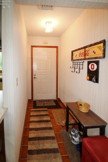 2594 Sun Valley Drive, Port Clinton, 43452, 2 Bedrooms Bedrooms, ,1 BathroomBathrooms,Residential,For Sale,Sun Valley,20262651