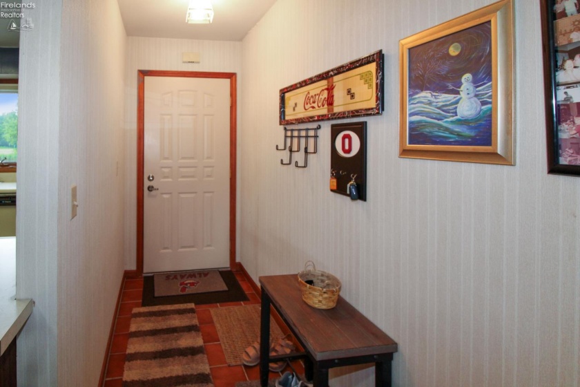 2594 Sun Valley Drive, Port Clinton, 43452, 2 Bedrooms Bedrooms, ,1 BathroomBathrooms,Residential,For Sale,Sun Valley,20262651