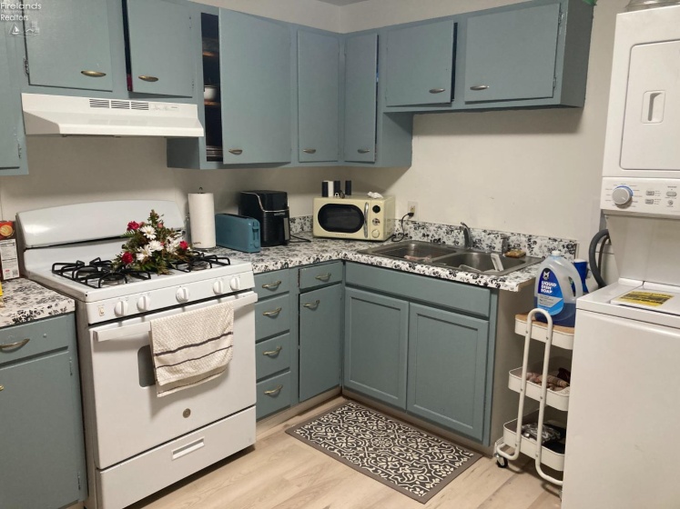 610 Spangler Street, Willard, 44890, ,Multiple Units,For Sale,Spangler,20262599