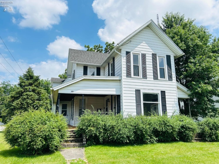 702 Main, Ada, 45810, 4 Bedrooms Bedrooms, ,2 BathroomsBathrooms,Residential,For Sale,Main,20262658