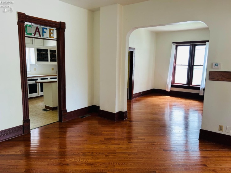 702 Main, Ada, 45810, 4 Bedrooms Bedrooms, ,2 BathroomsBathrooms,Residential,For Sale,Main,20262658