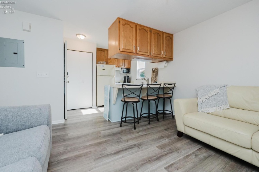6475 Harris Harbor Drive, Oak Harbor, 43449, 1 Bedroom Bedrooms, ,1 BathroomBathrooms,Residential,For Sale,Harris Harbor,20262624