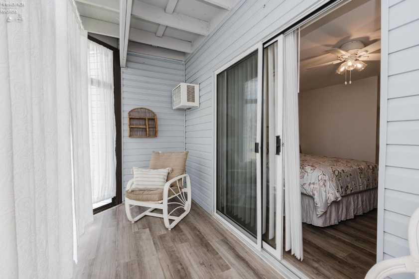 6475 Harris Harbor Drive, Oak Harbor, 43449, 1 Bedroom Bedrooms, ,1 BathroomBathrooms,Residential,For Sale,Harris Harbor,20262624