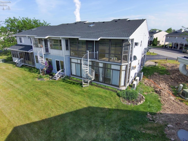 6475 Harris Harbor Drive, Oak Harbor, 43449, 1 Bedroom Bedrooms, ,1 BathroomBathrooms,Residential,For Sale,Harris Harbor,20262624