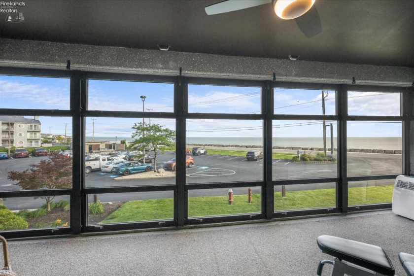 711 Lakeshore Drive, Port Clinton, 43452, 1 Bedroom Bedrooms, ,1 BathroomBathrooms,Residential,For Sale,Lakeshore,20262662