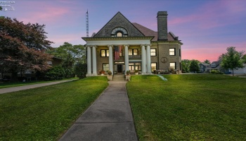 504 Perry Street, Port Clinton, 43452, 7 Bedrooms Bedrooms, ,5 BathroomsBathrooms,Residential,For Sale,Perry,20262663 504 Perry Street, Port Clinton, 43452, 7 Bedrooms Bedrooms, ,5 BathroomsBathrooms,Residential,For Sale,Perry,20262663