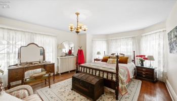 504 Perry Street, Port Clinton, 43452, 7 Bedrooms Bedrooms, ,5 BathroomsBathrooms,Residential,For Sale,Perry,20262663 504 Perry Street, Port Clinton, 43452, 7 Bedrooms Bedrooms, ,5 BathroomsBathrooms,Residential,For Sale,Perry,20262663