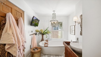 504 Perry Street, Port Clinton, 43452, 7 Bedrooms Bedrooms, ,5 BathroomsBathrooms,Residential,For Sale,Perry,20262663 504 Perry Street, Port Clinton, 43452, 7 Bedrooms Bedrooms, ,5 BathroomsBathrooms,Residential,For Sale,Perry,20262663