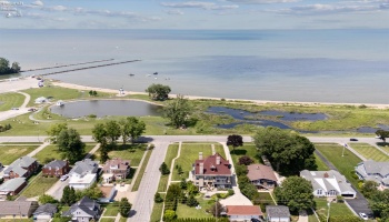 504 Perry Street, Port Clinton, 43452, 7 Bedrooms Bedrooms, ,5 BathroomsBathrooms,Residential,For Sale,Perry,20262663 504 Perry Street, Port Clinton, 43452, 7 Bedrooms Bedrooms, ,5 BathroomsBathrooms,Residential,For Sale,Perry,20262663