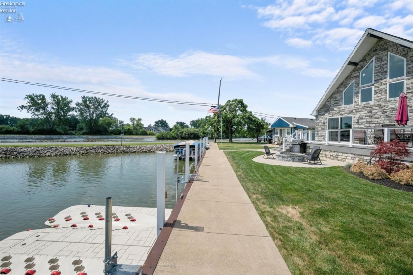 1531 Compass Avenue, Port Clinton, 43452, 3 Bedrooms Bedrooms, ,3 BathroomsBathrooms,Residential,For Sale,Compass,20262664