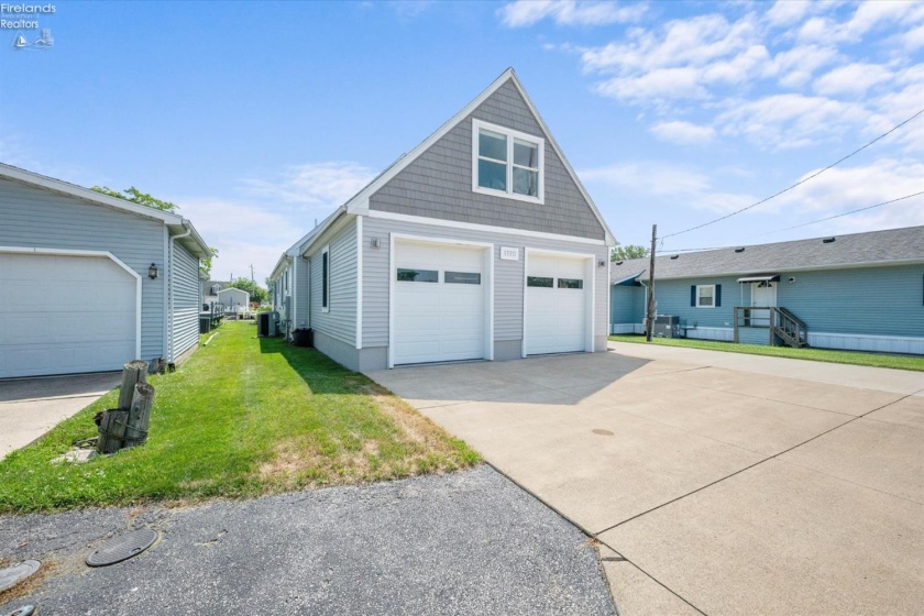 1531 Compass Avenue, Port Clinton, 43452, 3 Bedrooms Bedrooms, ,3 BathroomsBathrooms,Residential,For Sale,Compass,20262664