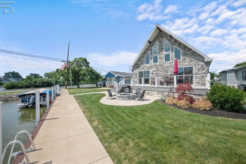 1531 Compass Avenue, Port Clinton, 43452, 3 Bedrooms Bedrooms, ,3 BathroomsBathrooms,Residential,For Sale,Compass,20262664