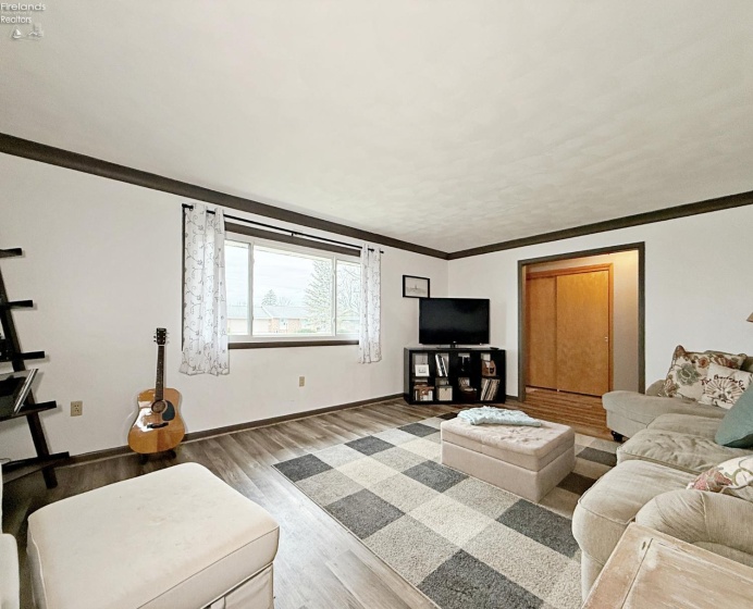 317 Mohican Road, Findlay, 45840, 3 Bedrooms Bedrooms, ,2 BathroomsBathrooms,Residential,For Sale,Mohican,20262493