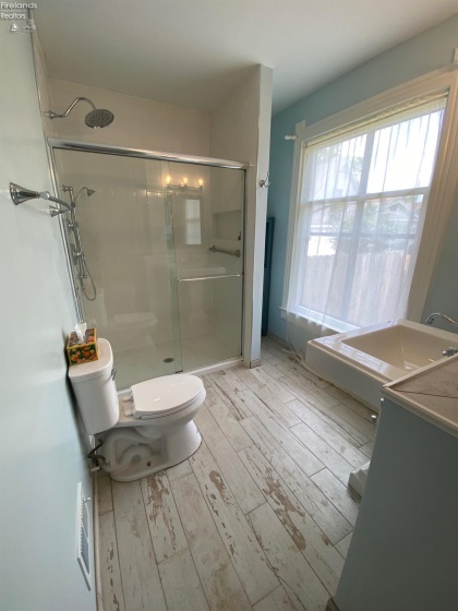 204 MAIN STREET, Wayne, 43466, 4 Bedrooms Bedrooms, ,2 BathroomsBathrooms,Residential,For Sale,MAIN STREET,20262586