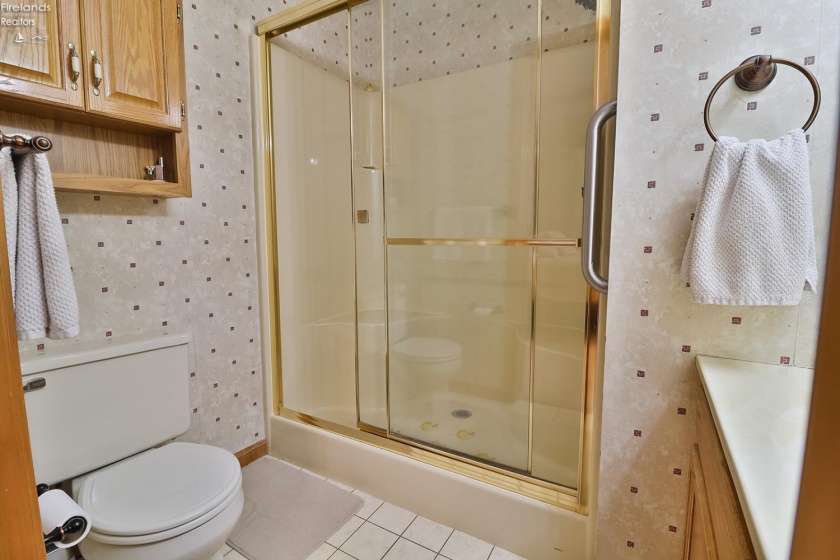 3853 Cambridge Place, Lima, 45804, 2 Bedrooms Bedrooms, ,2 BathroomsBathrooms,Residential,For Sale,Cambridge,20262643