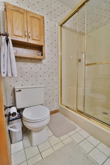 3853 Cambridge Place, Lima, 45804, 2 Bedrooms Bedrooms, ,2 BathroomsBathrooms,Residential,For Sale,Cambridge,20262643