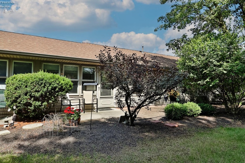 3853 Cambridge Place, Lima, 45804, 2 Bedrooms Bedrooms, ,2 BathroomsBathrooms,Residential,For Sale,Cambridge,20262643