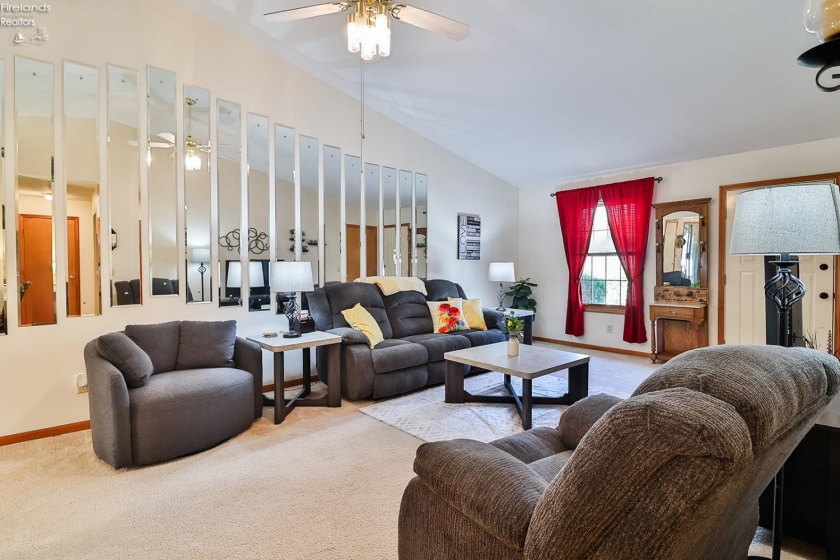 3853 Cambridge Place, Lima, 45804, 2 Bedrooms Bedrooms, ,2 BathroomsBathrooms,Residential,For Sale,Cambridge,20262643