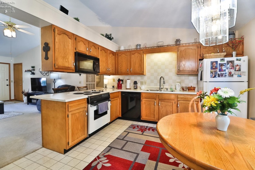 3853 Cambridge Place, Lima, 45804, 2 Bedrooms Bedrooms, ,2 BathroomsBathrooms,Residential,For Sale,Cambridge,20262643