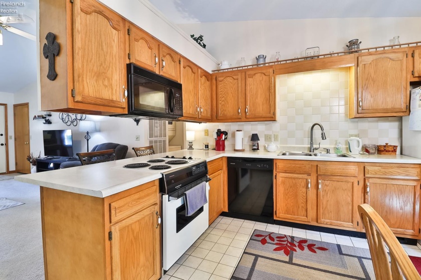 3853 Cambridge Place, Lima, 45804, 2 Bedrooms Bedrooms, ,2 BathroomsBathrooms,Residential,For Sale,Cambridge,20262643