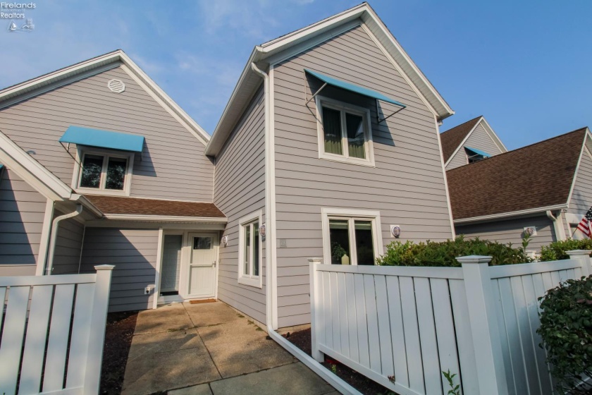 236 Heron Creek Drive, Sandusky, 44870, 3 Bedrooms Bedrooms, ,2 BathroomsBathrooms,Residential,For Sale,Heron Creek,20262594