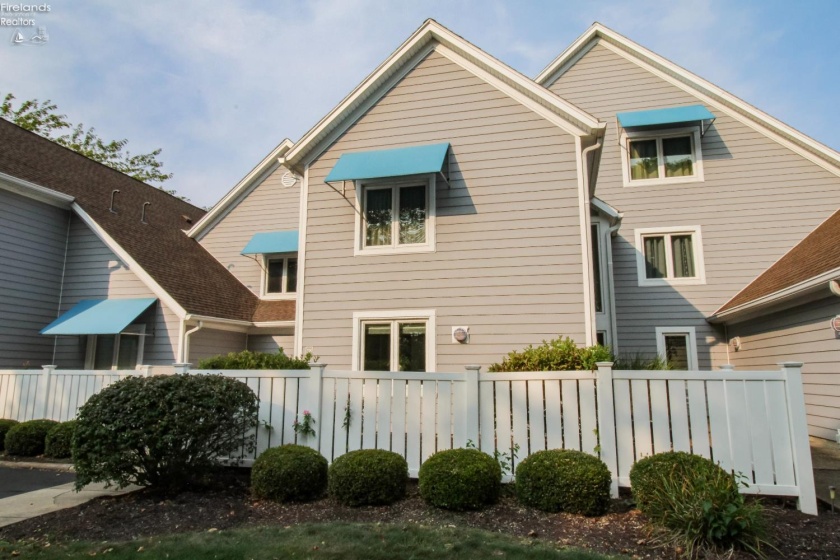 236 Heron Creek Drive, Sandusky, 44870, 3 Bedrooms Bedrooms, ,2 BathroomsBathrooms,Residential,For Sale,Heron Creek,20262594