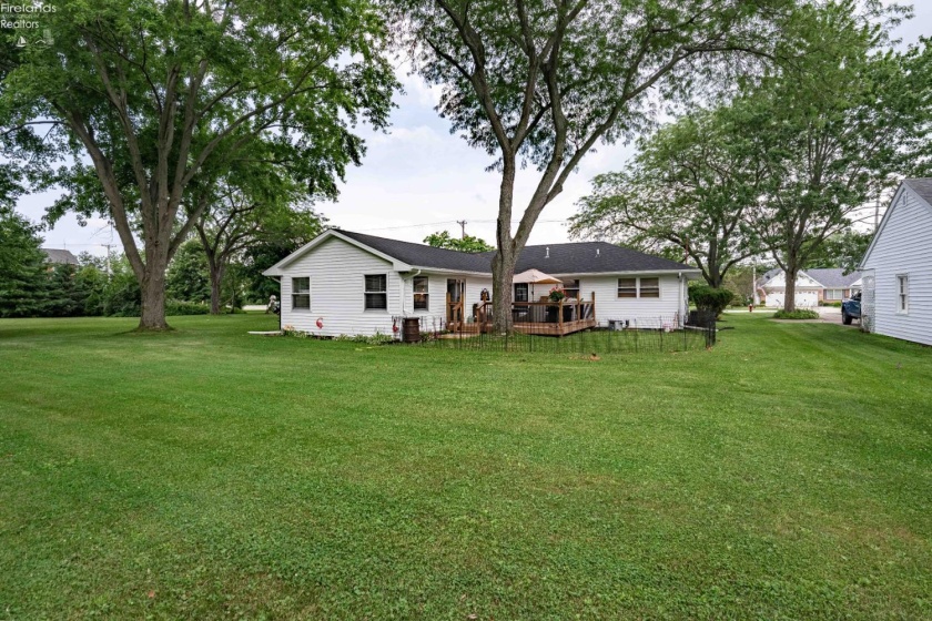 438 Water Street, Oak Harbor, 43449, 3 Bedrooms Bedrooms, ,2 BathroomsBathrooms,Residential,For Sale,Water,20262648