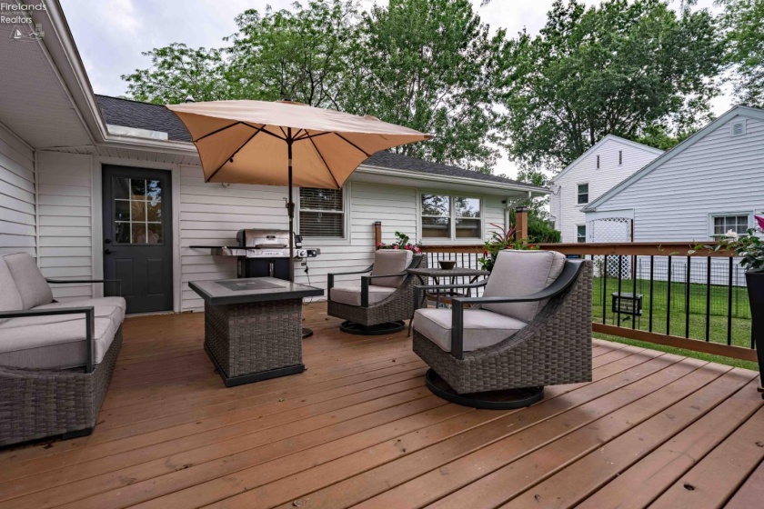 438 Water Street, Oak Harbor, 43449, 3 Bedrooms Bedrooms, ,2 BathroomsBathrooms,Residential,For Sale,Water,20262648