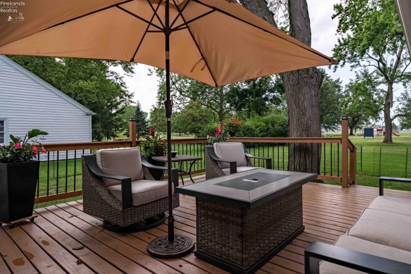 438 Water Street, Oak Harbor, 43449, 3 Bedrooms Bedrooms, ,2 BathroomsBathrooms,Residential,For Sale,Water,20262648