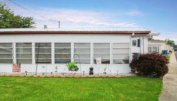 8175 North Shore Boulevard, Marblehead, 43440, 2 Bedrooms Bedrooms, ,1 BathroomBathrooms,Residential,For Sale,North Shore,20262668