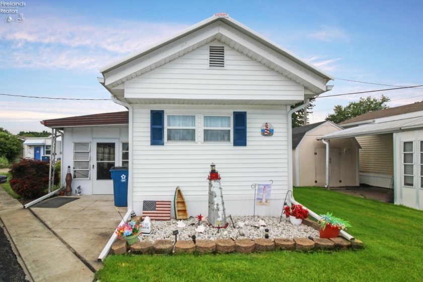 8175 North Shore Boulevard, Marblehead, 43440, 2 Bedrooms Bedrooms, ,1 BathroomBathrooms,Residential,For Sale,North Shore,20262668