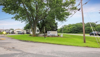 8175 North Shore Boulevard, Marblehead, 43440, 2 Bedrooms Bedrooms, ,1 BathroomBathrooms,Residential,For Sale,North Shore,20262668