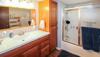 8175 North Shore Boulevard, Marblehead, 43440, 2 Bedrooms Bedrooms, ,1 BathroomBathrooms,Residential,For Sale,North Shore,20262668
