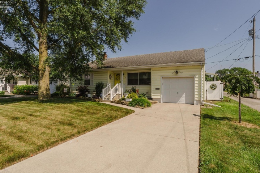 326 Nora, Bucyrus, 44820, 3 Bedrooms Bedrooms, ,1 BathroomBathrooms,Residential,For Sale,Nora,20262604