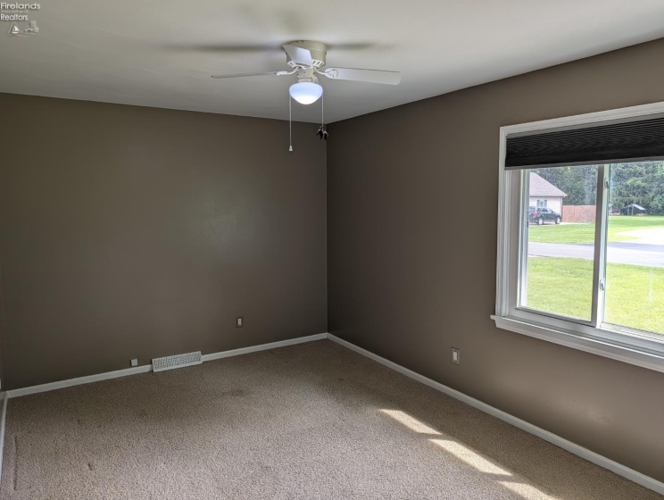 906 Fennimore Street, Fremont, 43420, 3 Bedrooms Bedrooms, ,2 BathroomsBathrooms,Residential,For Sale,Fennimore,20262673